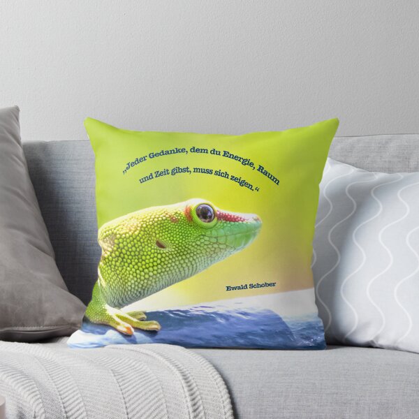 Gecko.ERZ.Ewald.4 Throw Pillow