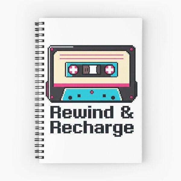 Artikelvorschau, Zurückspulen und Aufladen – Retro Tech Nostalgie Tee entworfen und verkauft von shashtopia.
