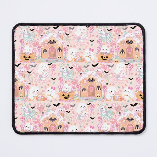 Aperçu de l'œuvre Motif sans couture Kawaii Halloween Candy Land – Fantômes pastel, maison en pain d'épices, mignon et effrayant créée et vendue par Sunnyneststudio.