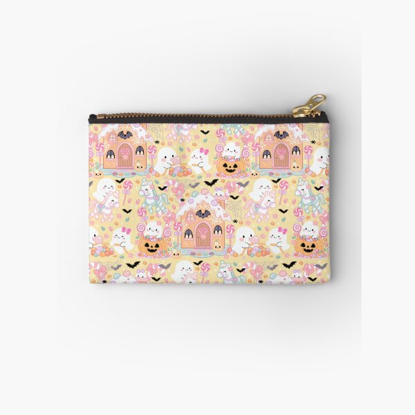 Aperçu de l'œuvre Motif sans couture Kawaii Halloween Candy Land – Fantômes pastel, maison en pain d'épices, mignon et effrayant créée et vendue par Sunnyneststudio.