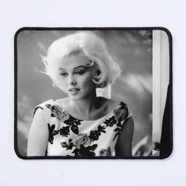 Item preview, Marilyn Monroe portrait designed and sold by KaterinaLog.