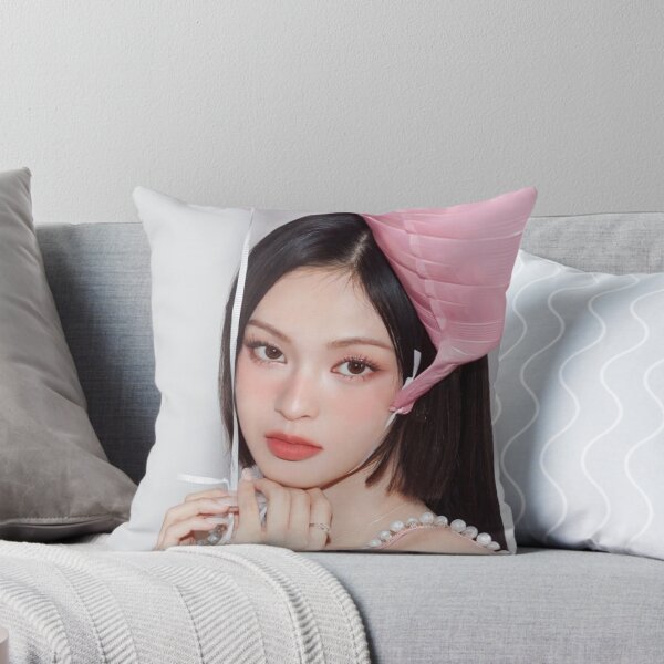 Item preview, CHIQUITA (KPOP) designed and sold by jaofnn.
