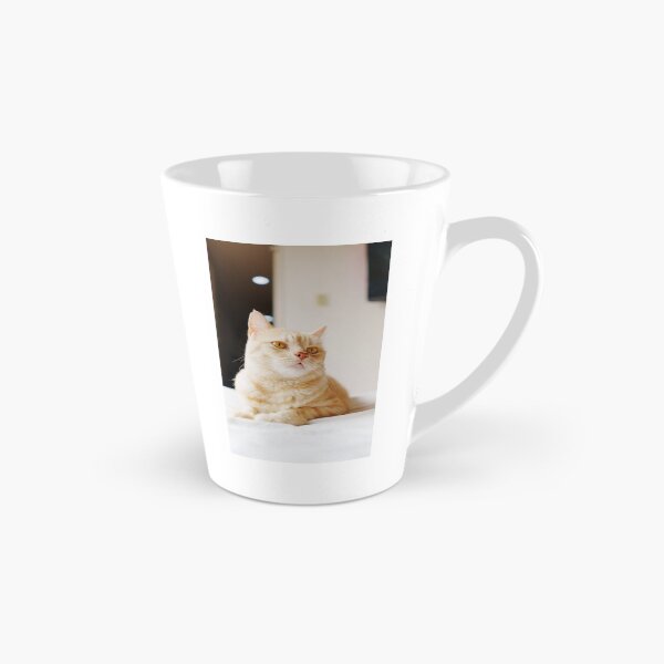 Item preview, Felino regio en luz suave designed and sold by ClaraCaptures.