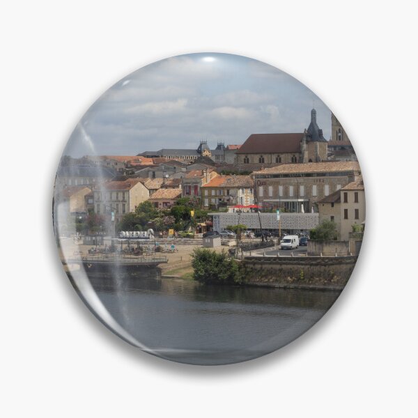 Artikelvorschau, Bergerac Panorama Stadtbild Frankreich entworfen und verkauft von Imladris01.