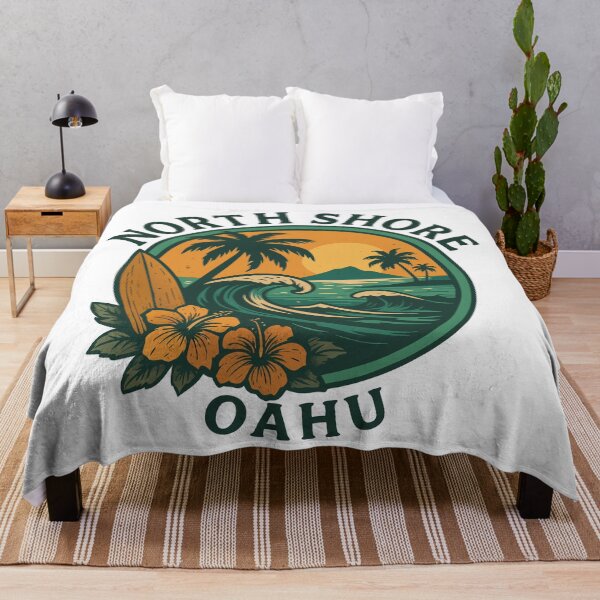 Artikelvorschau, North Shore – Oahu (mit grüner Schrift) entworfen und verkauft von VelvetRoom.