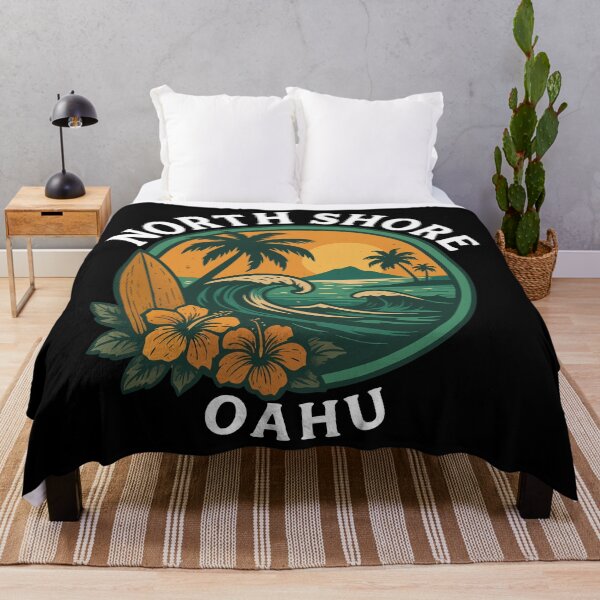 Artikelvorschau, North Shore – Oahu (mit weißer Schrift) entworfen und verkauft von VelvetRoom.
