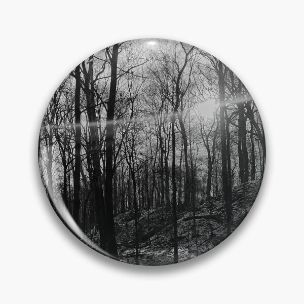 Artikelvorschau, Stillness Has Secrets – Eindringlicher Schwarz-Weiß-Walddruck entworfen und verkauft von Dynahgrl.