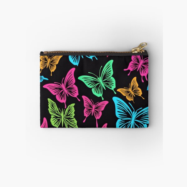 Aperçu de l'œuvre Papillons et fleurs 3 créée et vendue par Techtricksgh.