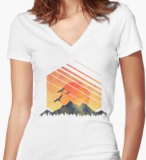 MOUNT TIMPANOGOS Mountain Vintage Mountains Ski Women's Fitted V-Neck T-Shirt