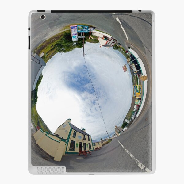 Glencolmcille - Biddy's Crossroads Pub(Sky-in) iPad Skin