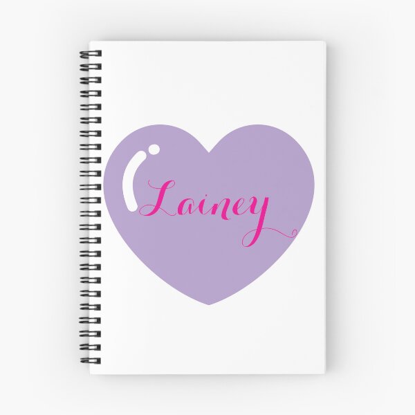 Artikelvorschau, Name Lainey mit lila Herz entworfen und verkauft von Artbymonika.