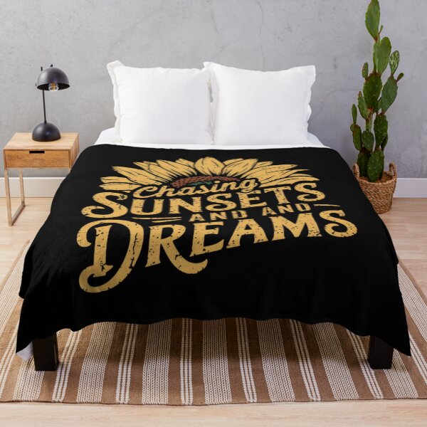 Item preview, Atardeceres y aspiraciones: cazador de sueños y amante de los atardeceres designed and sold by robyclub.