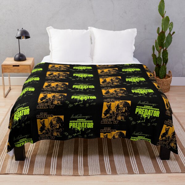 Item preview, PREDATOR (1987) WRAP FANART NEON designed and sold by Campbell0395.