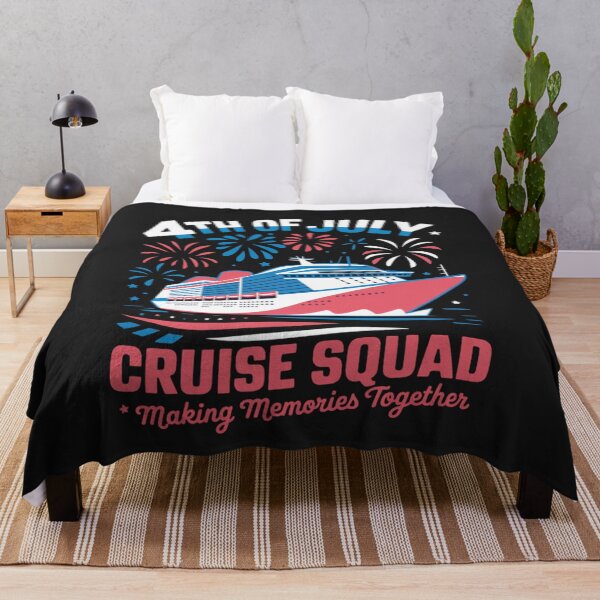 Artikelvorschau, Von Juli Cruise Cruising Squad 2025 USA Patriotic Crew entworfen und verkauft von ConceptualVibes.
