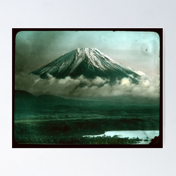 Aperçu de l'œuvre Le mont Fuji par Herbert Geddes, 1910 créée et vendue par mariapopova.
