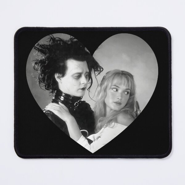 Aperçu de l'œuvre Edward aux mains d'argent et Kim Heart en noir et blanc créée et vendue par cemetery girl.