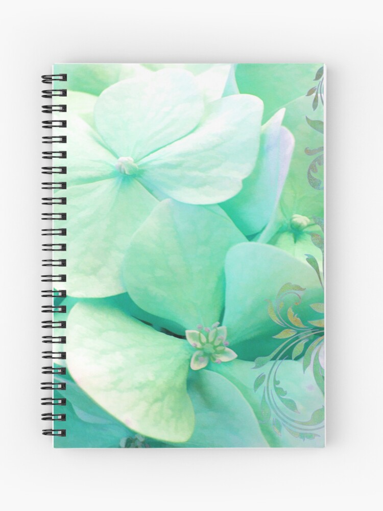 Cuaderno de espiral «Crema de menta Flores de Hortensia, menta, aguamarina, arte  floral lavanda» de Glimmersmith | Redbubble