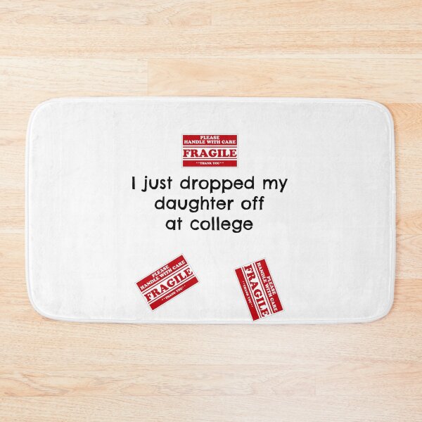 Item preview, Hija frágil de la universidad deja el humor y se ríe del nido vacío designed and sold by elderberry.