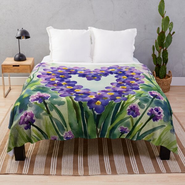 Aperçu de l'œuvre Composition florale violette en forme de cœur – Romantic Garden Bloom créée et vendue par skysshobu.