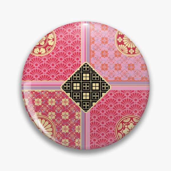 Artikelvorschau, Furoshiki Floral Kamon Patchwork Rot entworfen und verkauft von urrin DESIGN.