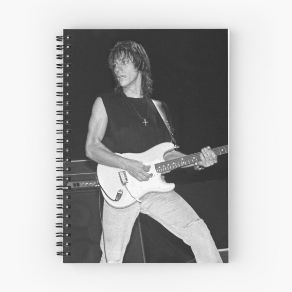Aperçu de l'œuvre Jeff Beck - Photographie NB créée et vendue par ConcertImages.