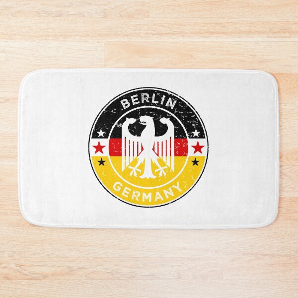Artikelvorschau, Berlin-Deutschland-Abzeichen – Vintage-Deutschland-Flagge und Hauptstadt-Emblem entworfen und verkauft von ArtByKatti.