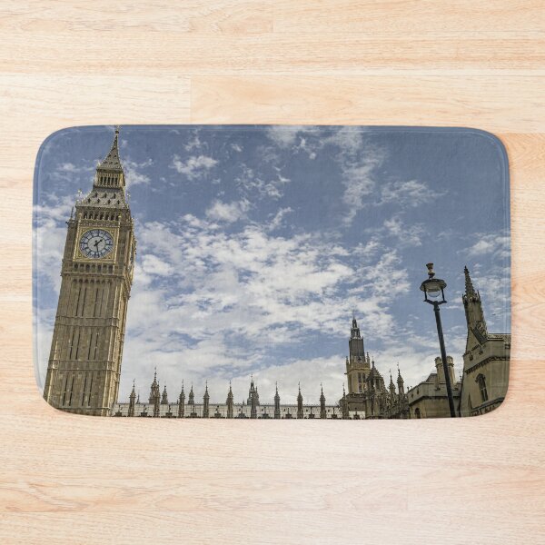 Artikelvorschau, Big Ben und blauer Himmel entworfen und verkauft von Marylou Badeaux.