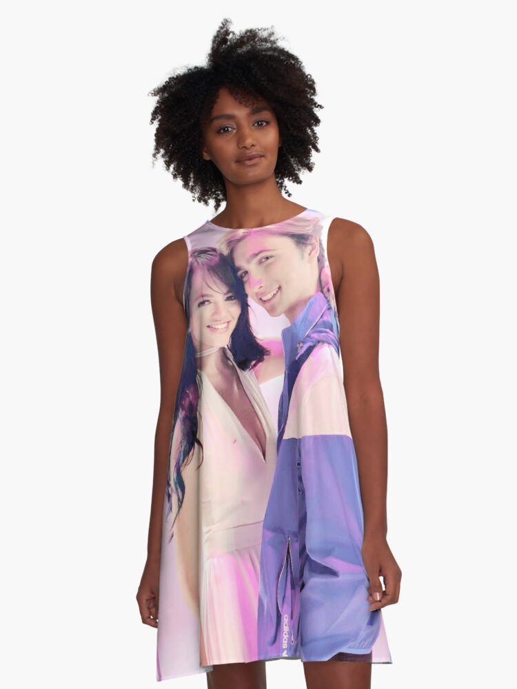 Vestido acampanado «Like la leyenda Ale muller Santi Achaga» de Jessibieber  | Redbubble