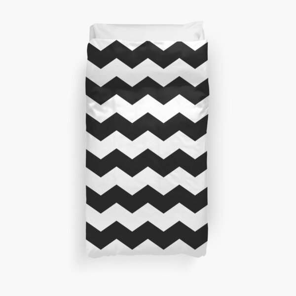 Black and White Large Scale Chevron Print Duvet Cover