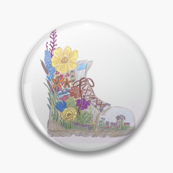 Aperçu de l'œuvre Bloom Hiker créée et vendue par Bright_Sprites_Creative.