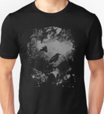 Skull with Crows - Grunge Unisex T-Shirt
