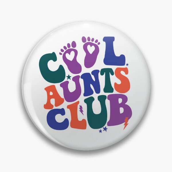 Artikelvorschau, Cool Aunts Club – Bunte Typografie, herzverzierte Babyfüße entworfen und verkauft von Wawi-draws.