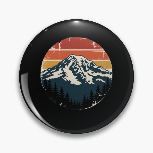 Artikelvorschau, Retro Mount Rainier entworfen und verkauft von Mateusz Majcherek.