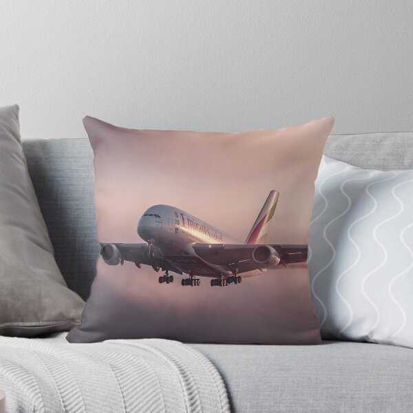 Artikelvorschau, Erkundung der kreativen Bausymmetrie des A380 Superjumbos entworfen und verkauft von Skyframe Aviation.