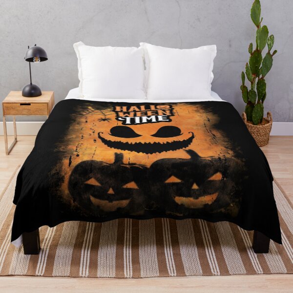 Artikelvorschau, Gruselige Kürbislaterne Halloween entworfen und verkauft von E20STUDIO.
