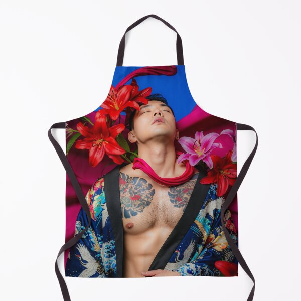Artikelvorschau, Sinnlicher tätowierter asiatischer Mann im Kimono mit Lilien #4 entworfen und verkauft von Atlas Kai.
