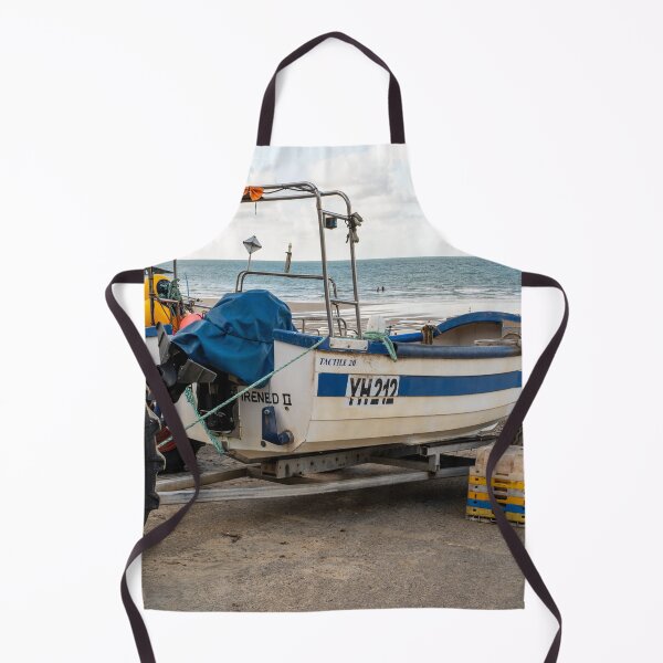 Artikelvorschau, Krabbenfischerboot am Strand von Cromer entworfen und verkauft von yackers1.