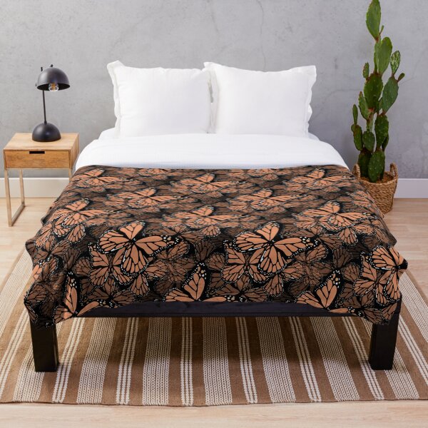 Item preview, Desvanecimiento direccional Monarch designed and sold by Honey Crystal Fashion and Homegoods .