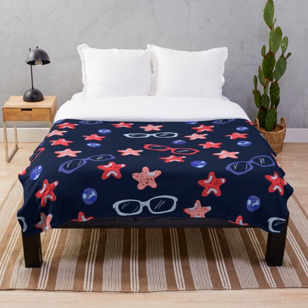 Aperçu de l'œuvre Starry Independence Beach Faves Bleu foncé créée et vendue par DanielleFishIll.