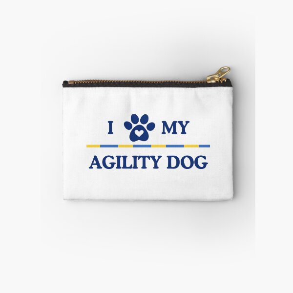 Artikelvorschau, Ich liebe (Pfotenabdruck) meinen Agility-Hund entworfen und verkauft von Sidequests & Summons.