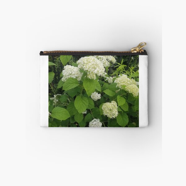 Item preview, Patrones florales designed and sold by Paulahyapi.