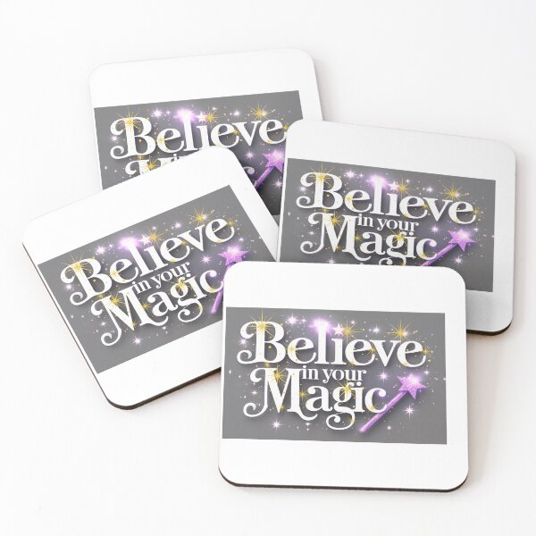 Item preview, Crois en ta magie – Citation positive inspirante. Believe in Your Magic – Motivational Quote Design designed and sold by Drawingshirts.