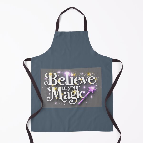 Item preview, Crois en ta magie – Citation positive inspirante. Believe in Your Magic – Motivational Quote Design designed and sold by Drawingshirts.