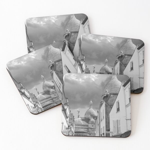 Artikelvorschau, Montmartre Straße Himmel entworfen und verkauft von CresswellPhotos.