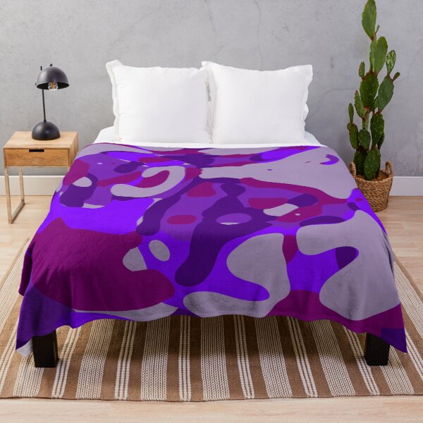 Item preview, Patrón artístico moderno con flujo abstracto morado designed and sold by Zeddessay.