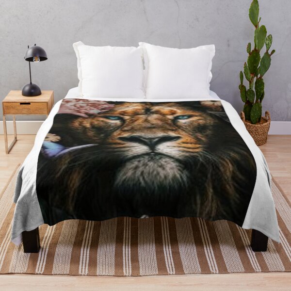 Item preview, King of the Savannah designed and sold by elfatal85.