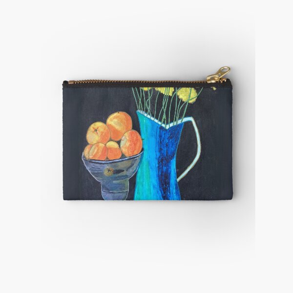 Artikelvorschau, Stillleben – Blumenvase und Früchte auf einem Tisch – Aquarell auf Papier entworfen und verkauft von Svasti Arts and Designs.