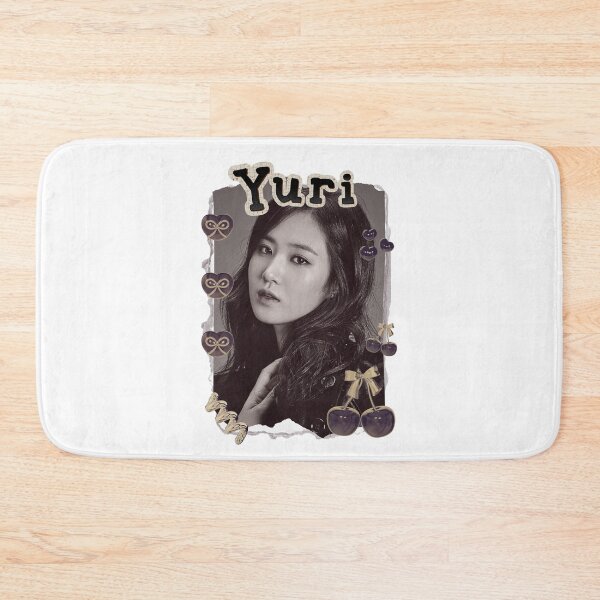 Artikelvorschau, Kwon Yuri Kpop Solist Scrapbook Collage Cozy Y2K Vintage Design entworfen und verkauft von HELL0WBELLO.