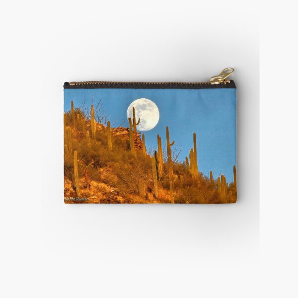 Item preview, Luna llena ascendente designed and sold by JDuncanPhotos.