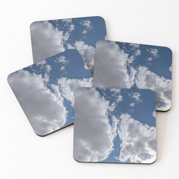 Artikelvorschau, Wolken entworfen und verkauft von Mark Fischer.
